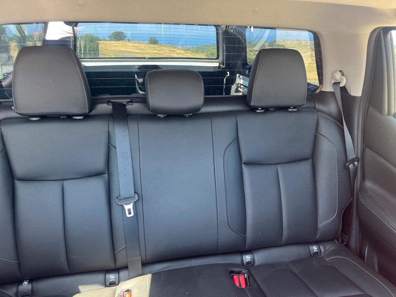 Nissan Navara 2.3 dCi 4WD Double Cab N-Connecta