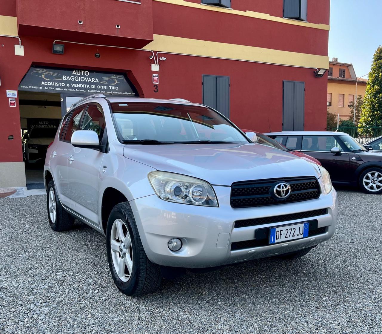 Toyota RAV4 2.2 D-4D 136 CV