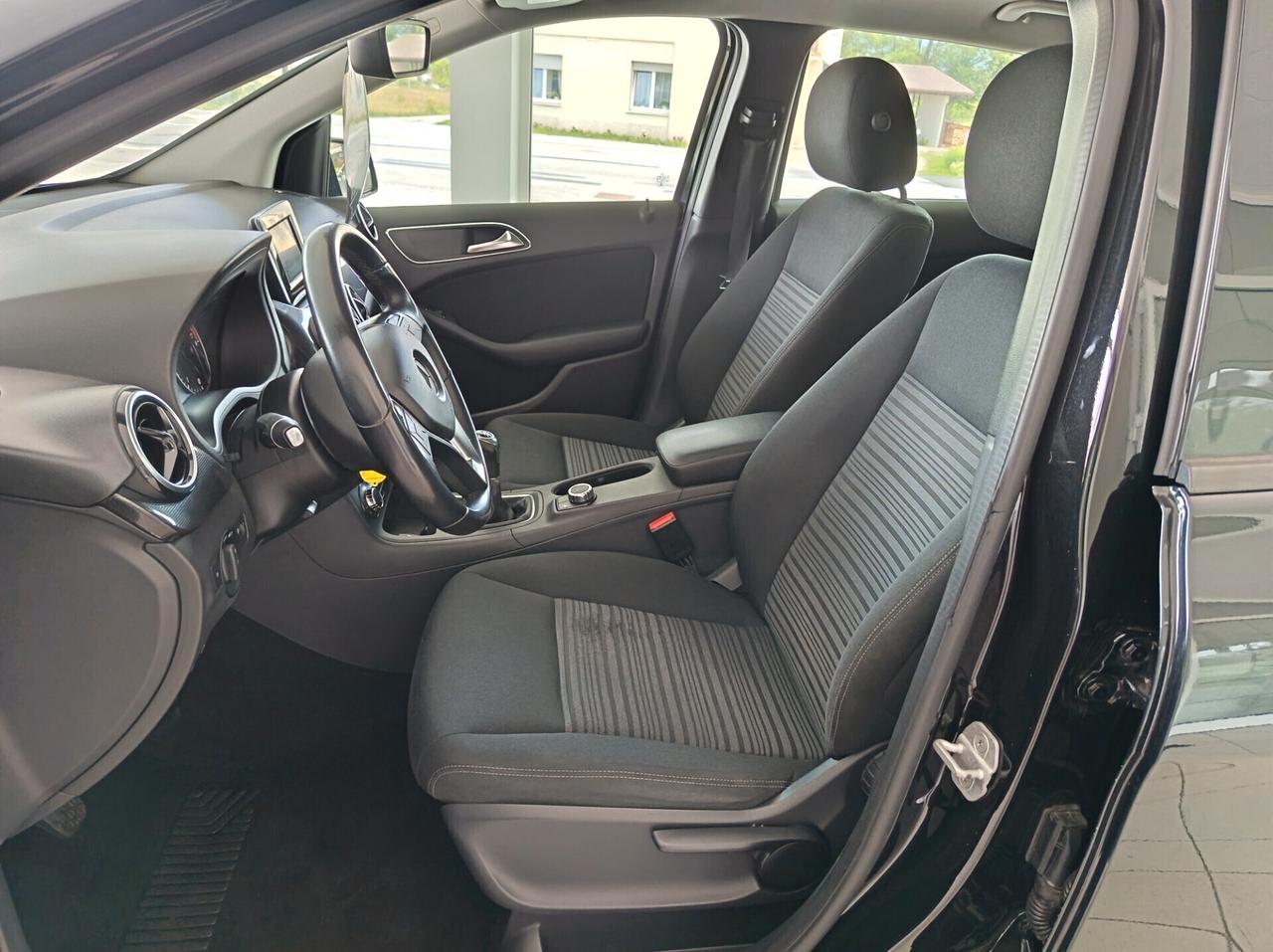 Mercedes B 180 CDI Executive "LEGGI"