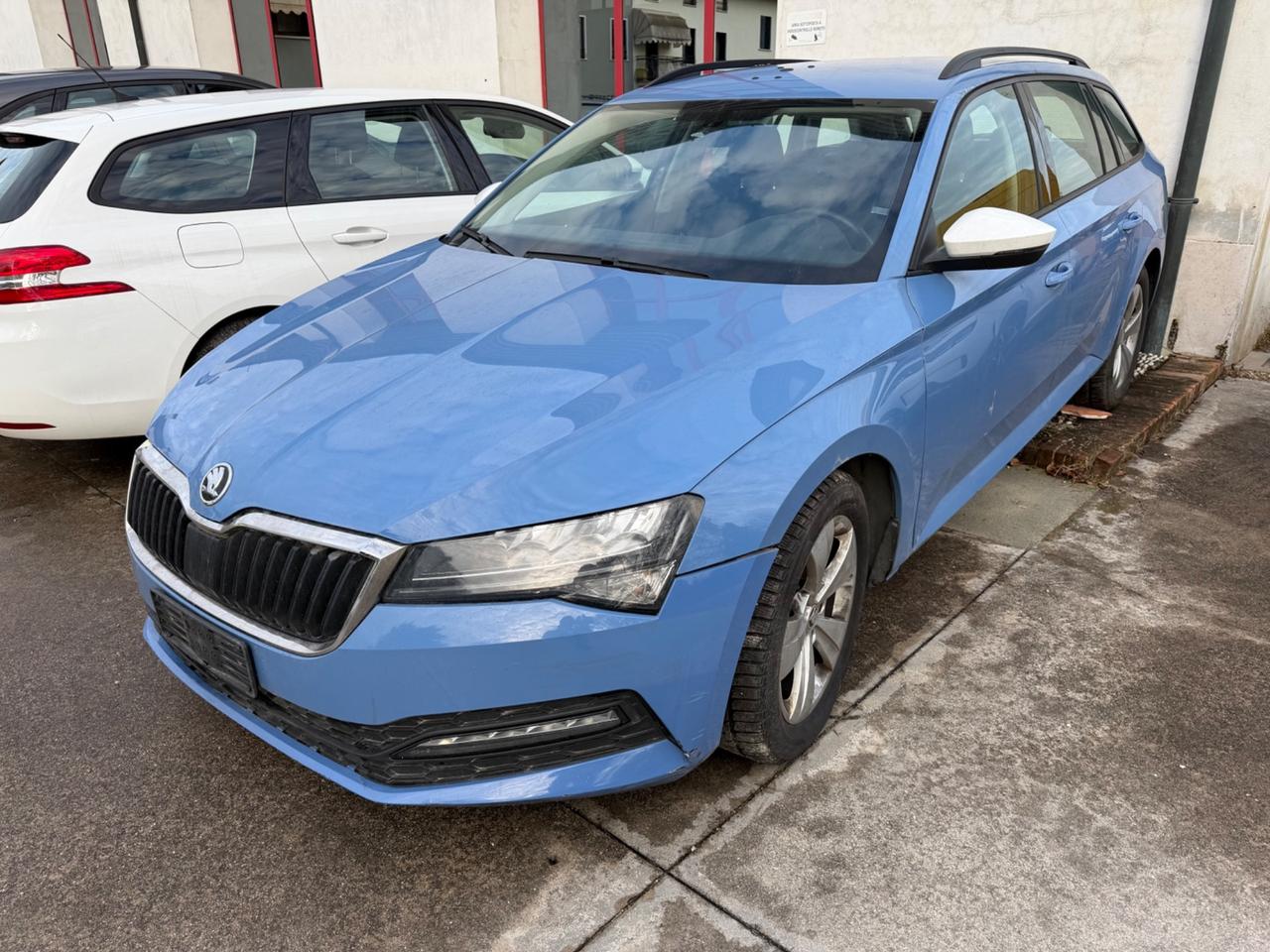 Skoda Octavia 2.0 TDI EVO SCR 200 CV DSG 4x4 Wagon Scout