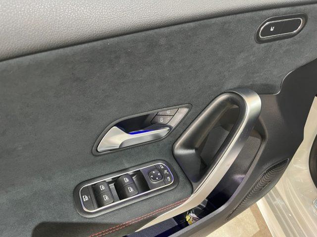 MERCEDES-BENZ A 200 d Autom. AMG Line Premium Plus LED/TELEC/LED MULTI