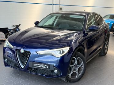 Alfa Romeo Stelvio 2.2 Turbodiesel 210 CV AT8 Q4 Super