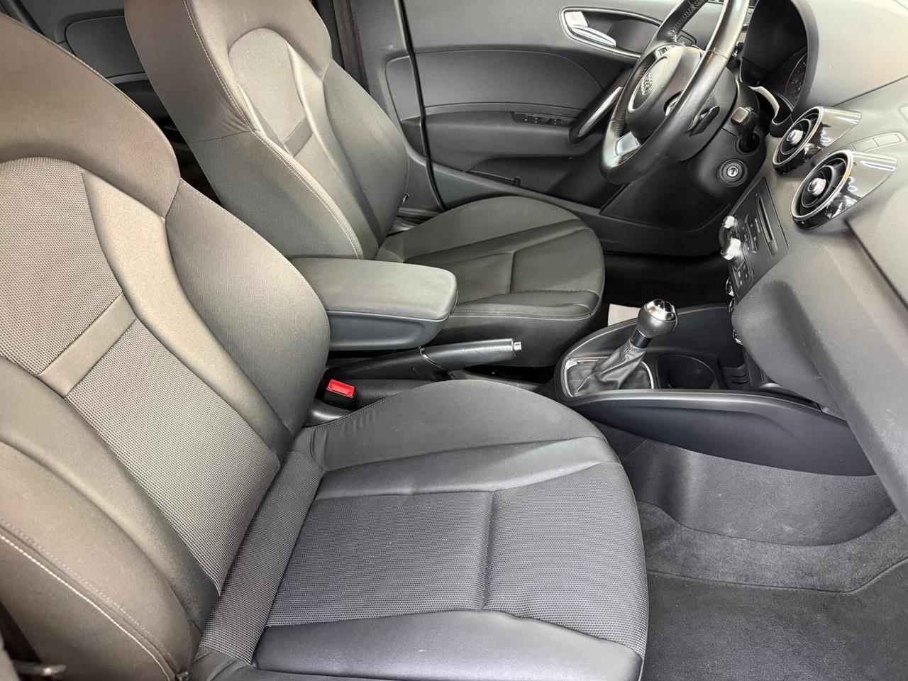Audi A1 1.6 TDI S tronic line edition plus