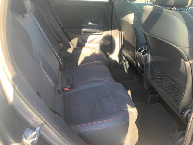 MERCEDES-BENZ GLA 200 d Automatic Premium Amg PACK NIGHT