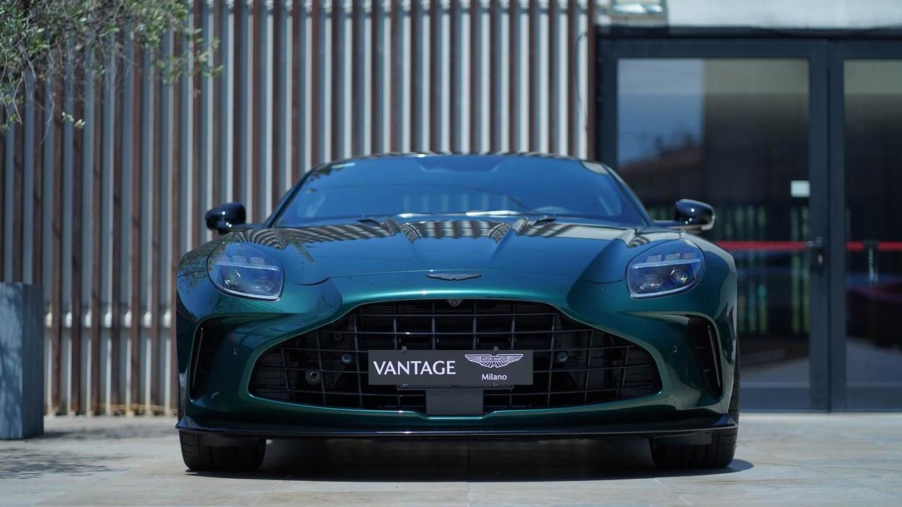 ASTON MARTIN Vantage Coupe 4.0 V8 auto