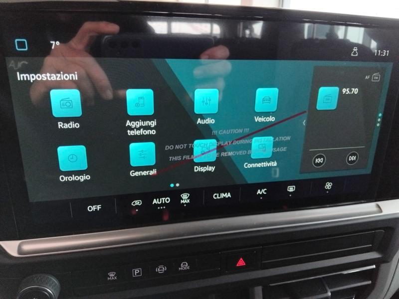 VOLKSWAGEN Caravelle T7 Caravelle 2.0 tdi 170cv Life L1 auto