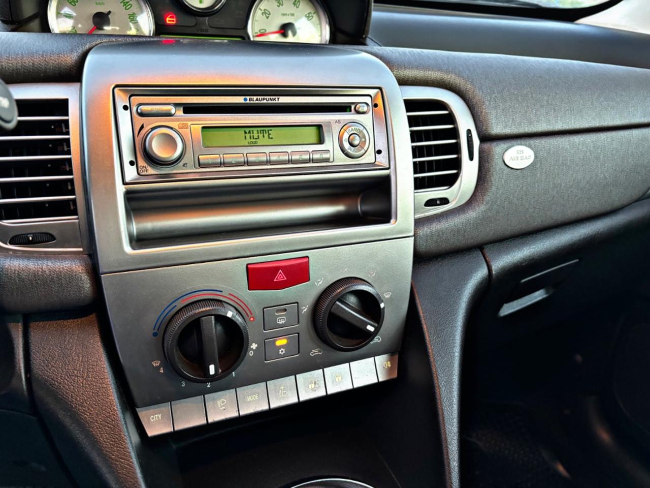 Lancia Ypsilon 1.3 MJT 90 CV Platino