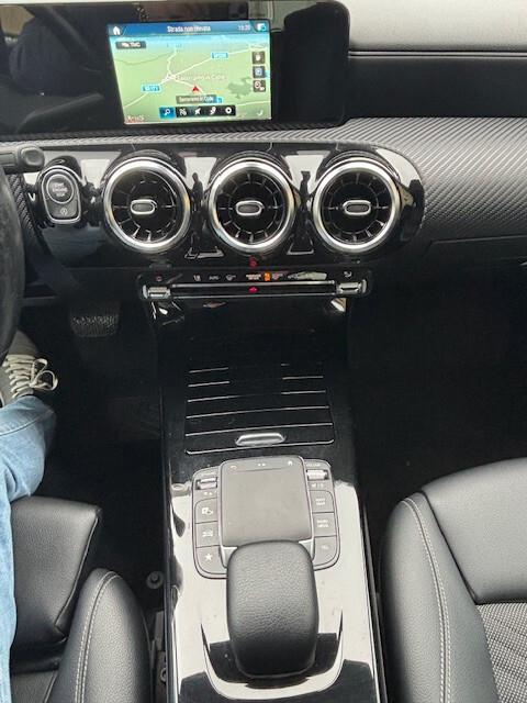 Mercedes-benz A 180 d Automatic Sport 2020