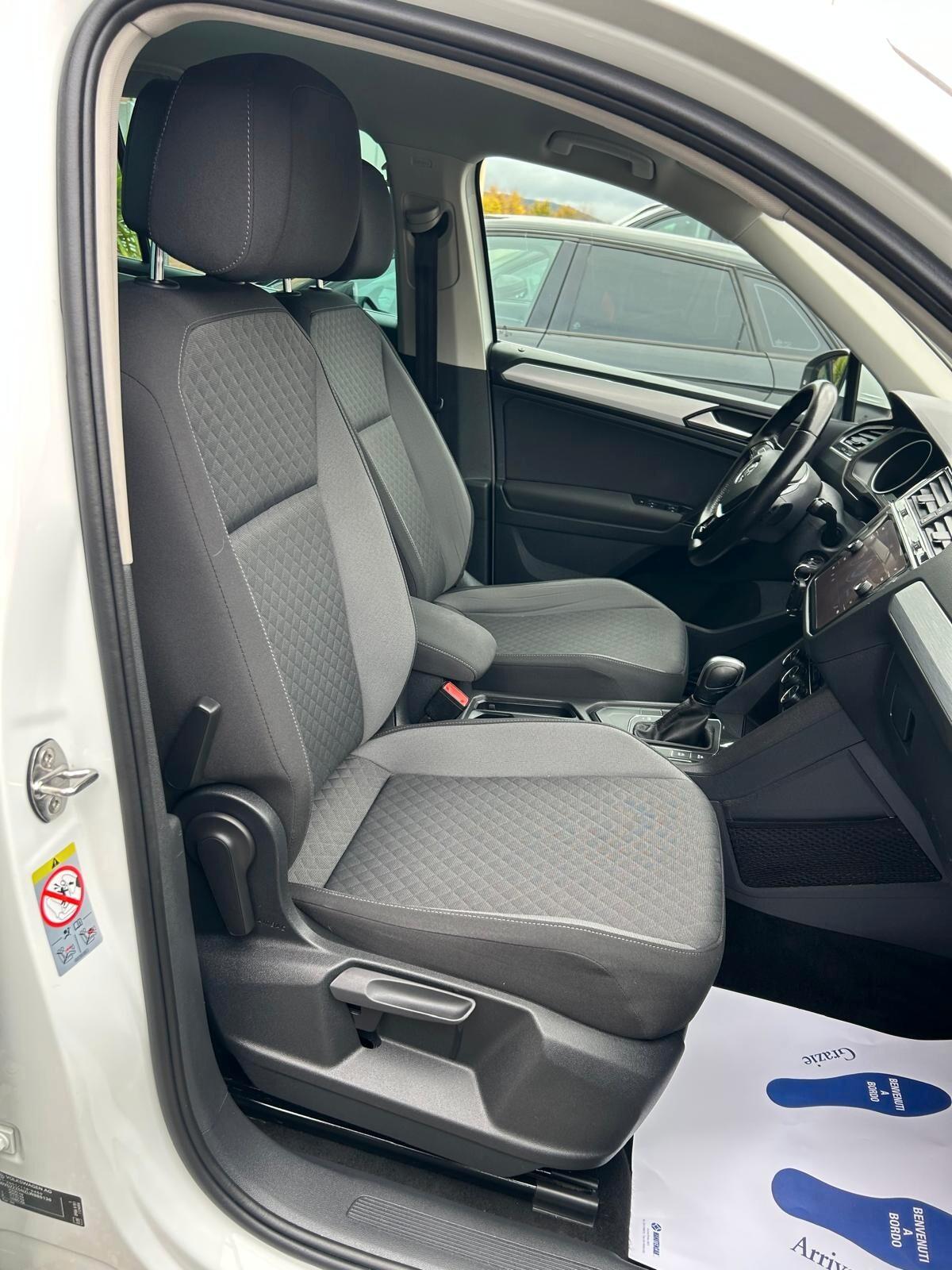 Volkswagen Tiguan 2.0 TDI SCR DSG R-LINE