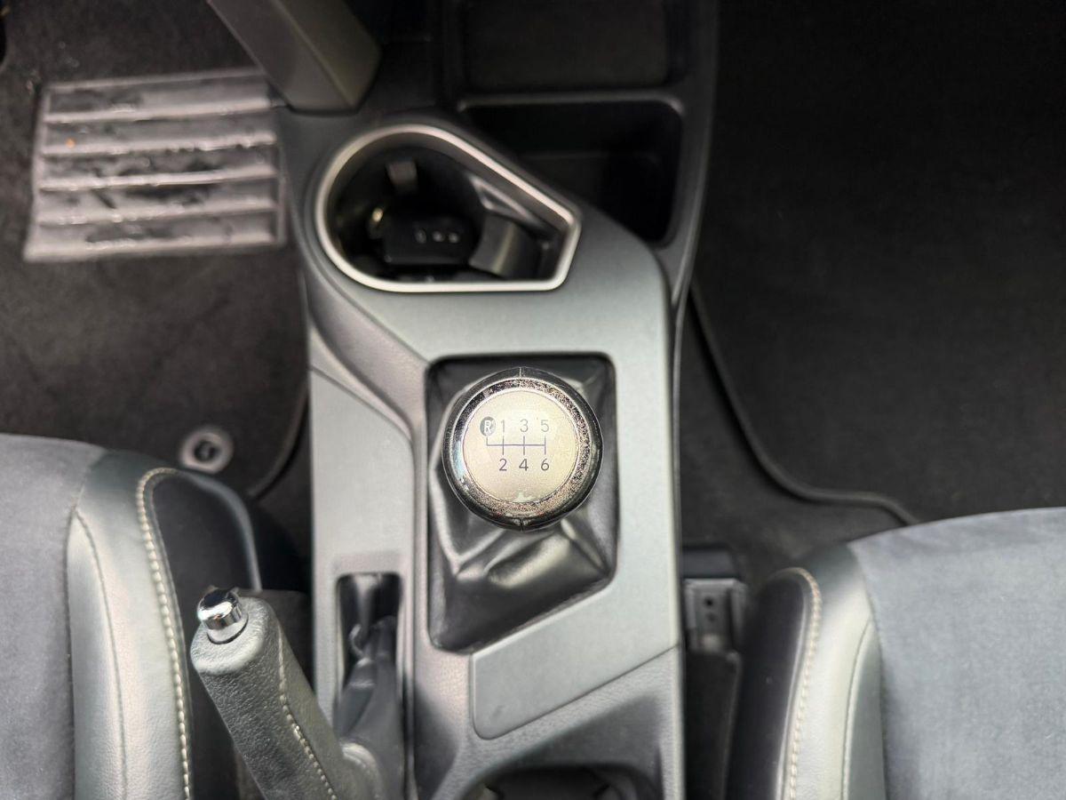 TOYOTA - RAV4 - 2.0 D-4D 2WD Business