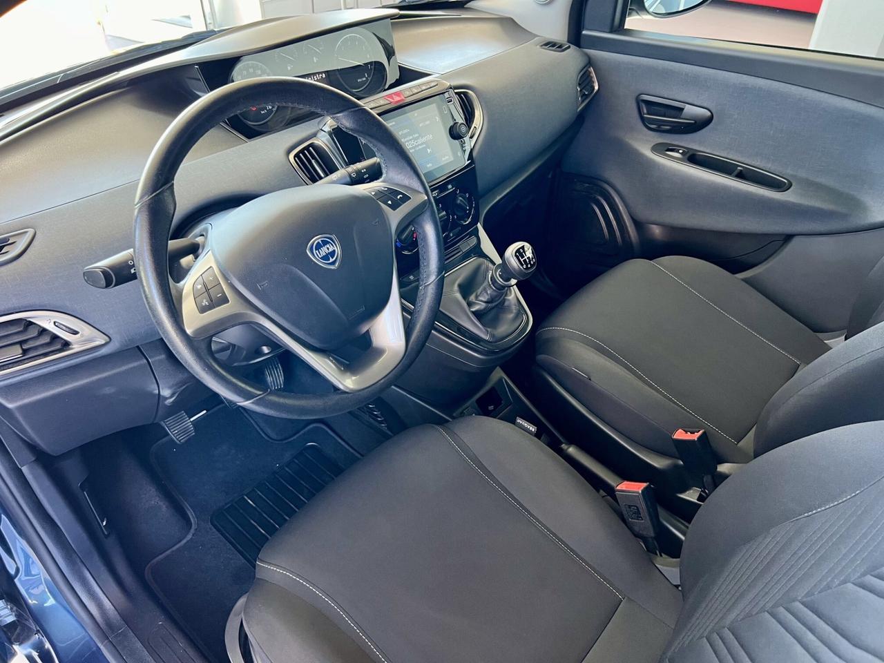 Lancia Ypsilon 1.0 FireFly S&S Hybrid GOLD - 2022