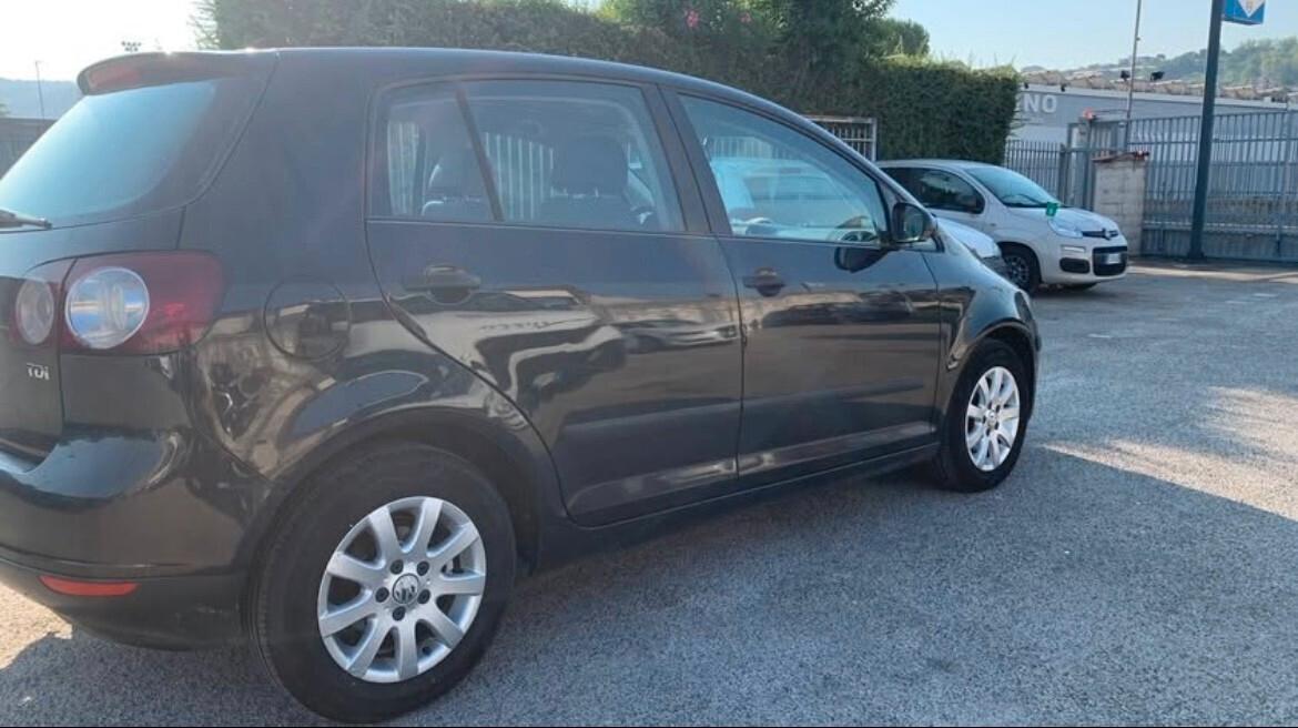 Volkswagen Golf 1.9 TDI 5p. Trendline