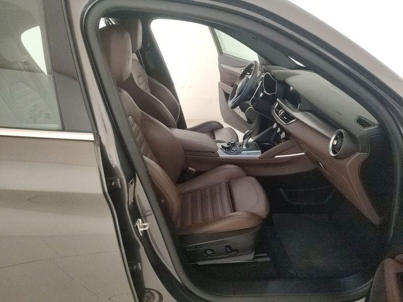 Alfa Romeo Stelvio 2.2 t Executive Q4 210cv auto my19