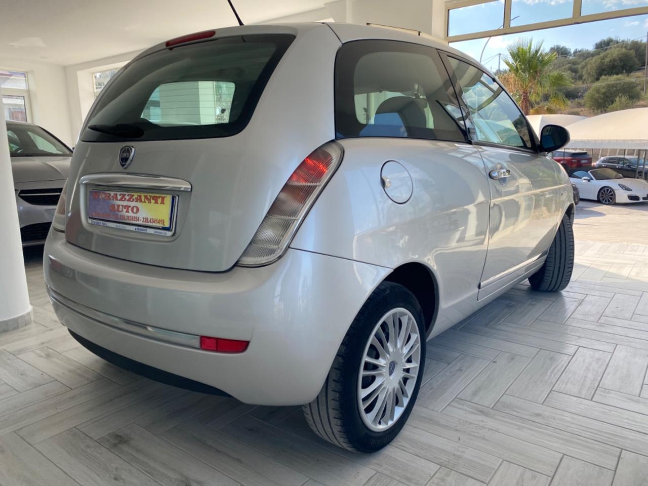 Lancia Ypsilon 1.3 MJT 75 CV DIVA RESTYLING2011