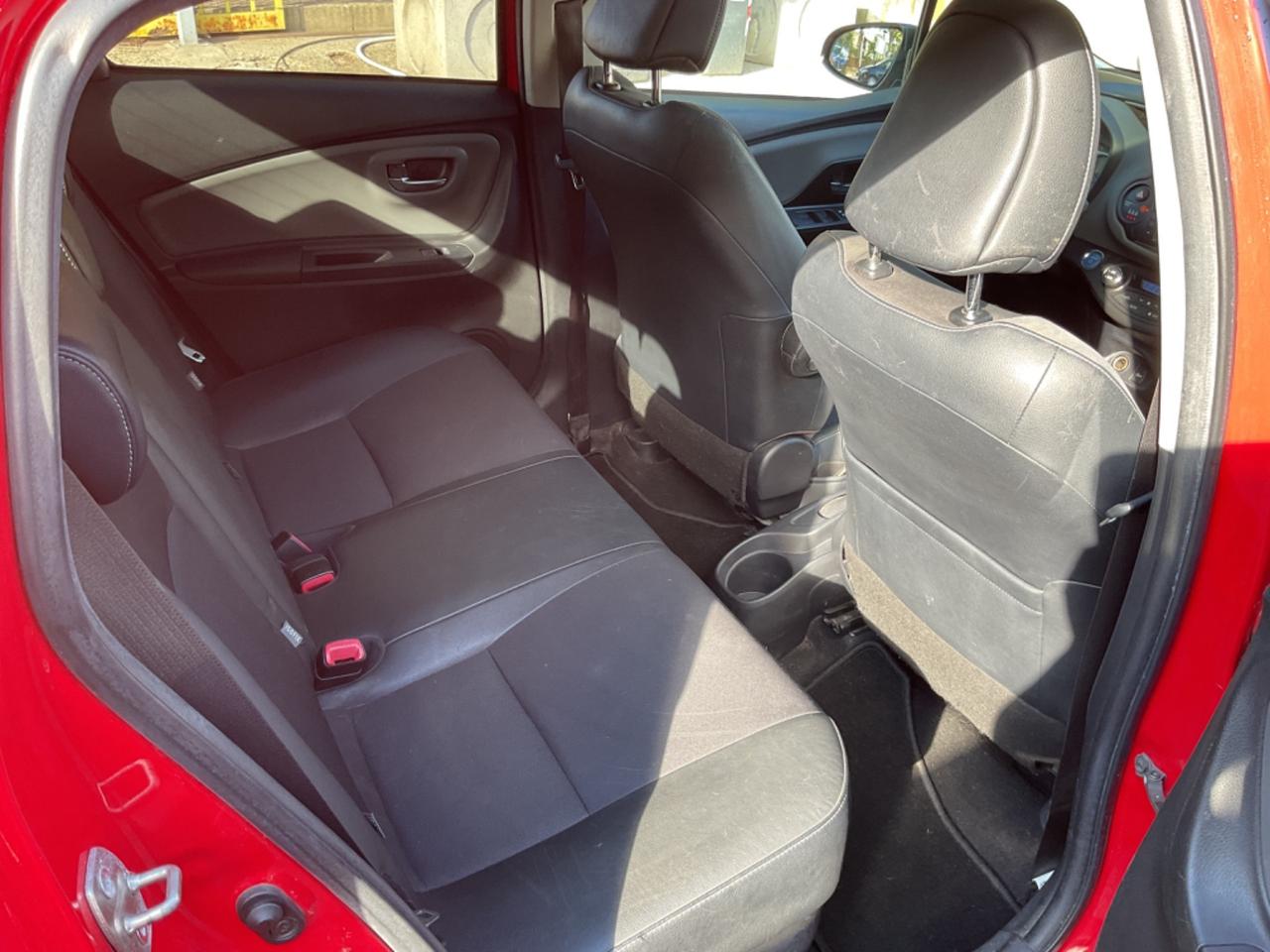 Toyota Yaris 1.5 Hybrid 5 porte OK NEOPATENTATI