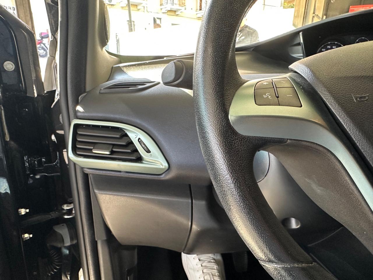 Lancia Ypsilon 1.0 FireFly 5 porte S&S Hybrid Platino