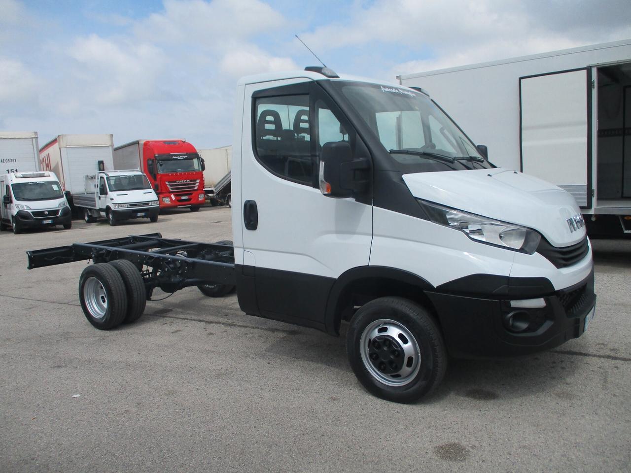 Iveco Daily 35C12 2.3 120CV E6 TELAIO P.3450