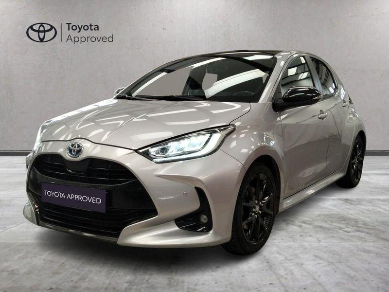 Toyota Yaris Hybrid Lounge MY22