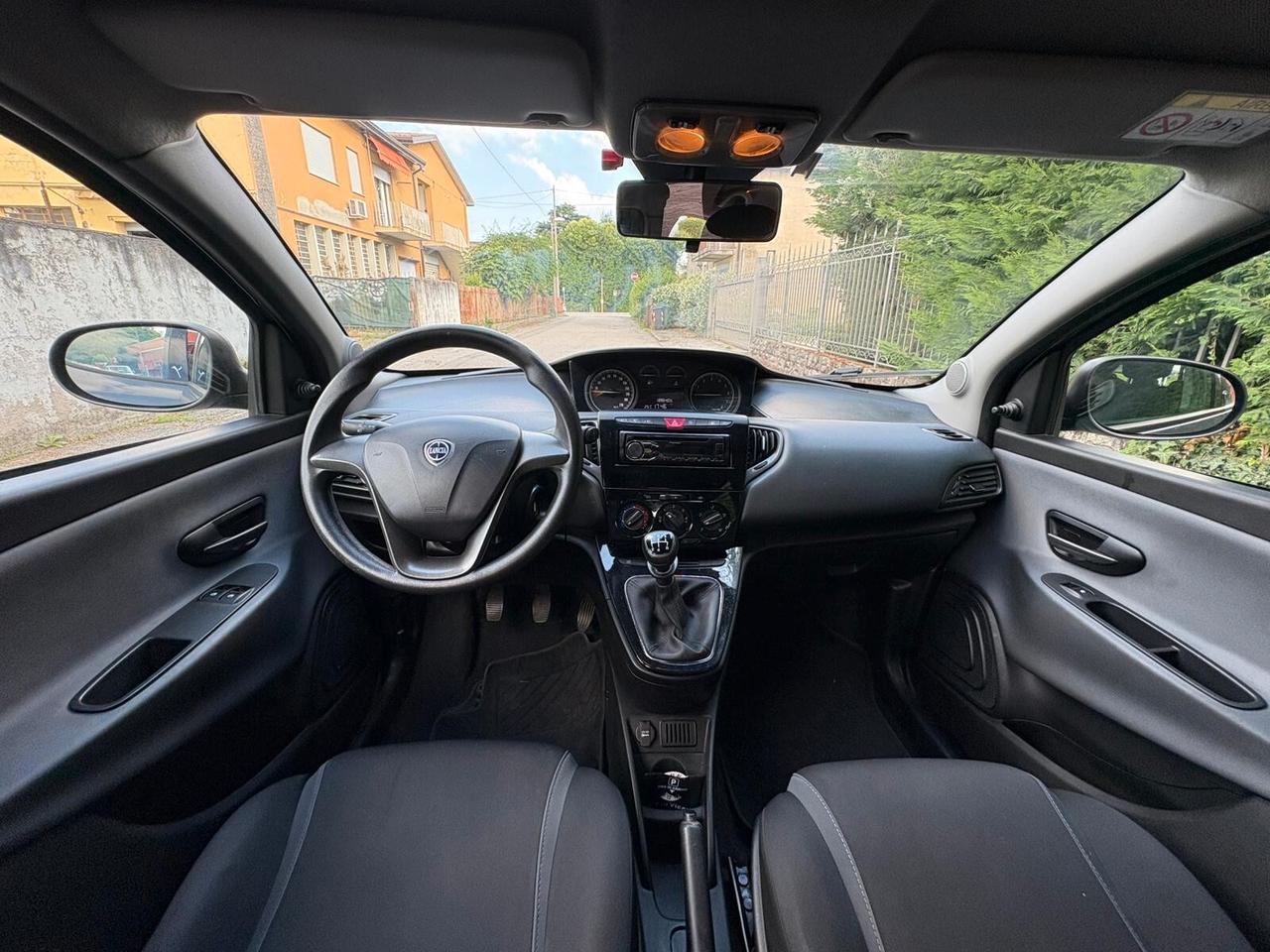 LANCIA Ypsilon RESTYLING 1.2 69 CV 5 porte Gold