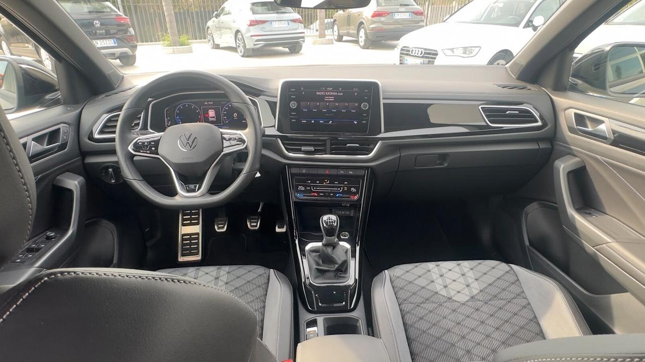 Volkswagen T-Roc 1.5 TSI ACT R-Line TUA DA 291€ ANTICIPO 0