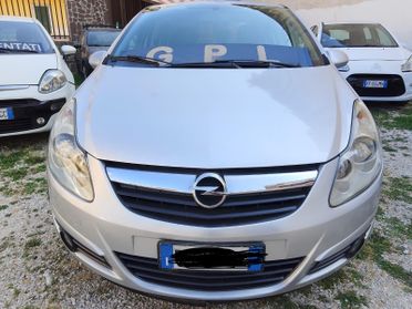 Opel Corsa 1.2 80CV 5 porte GPL ANNO 2010