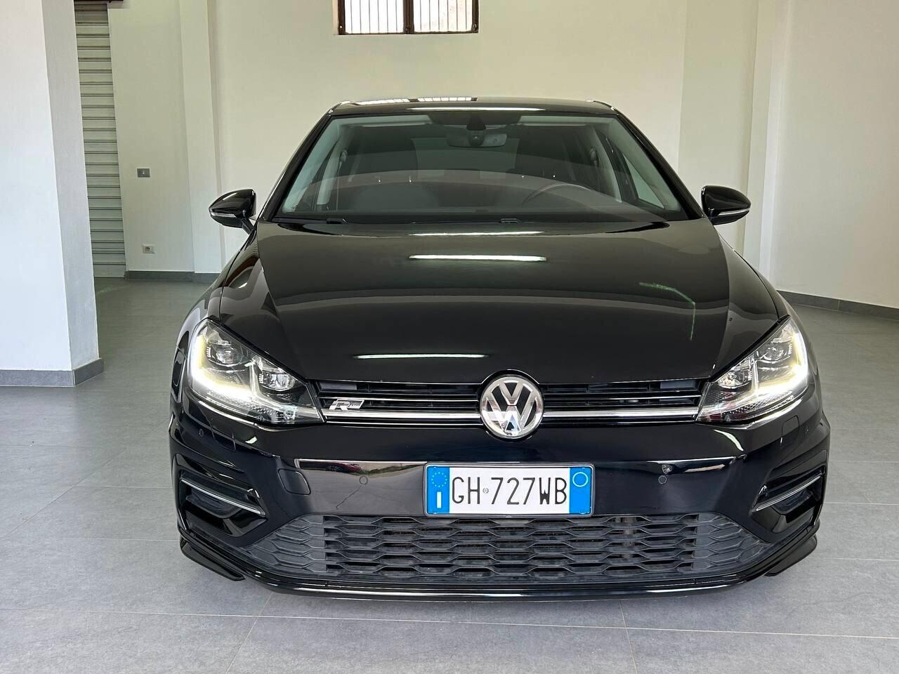 Volkswagen Golf 2.0 TDI DSG 5p. Sport R-LINE