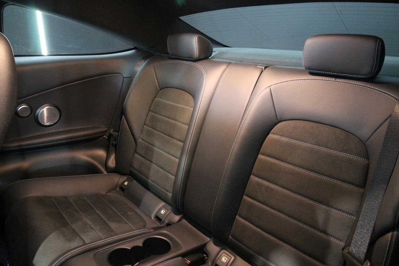 MERCEDES CLASSE C 300 COUPÈ AMG LINE PREMIUM
