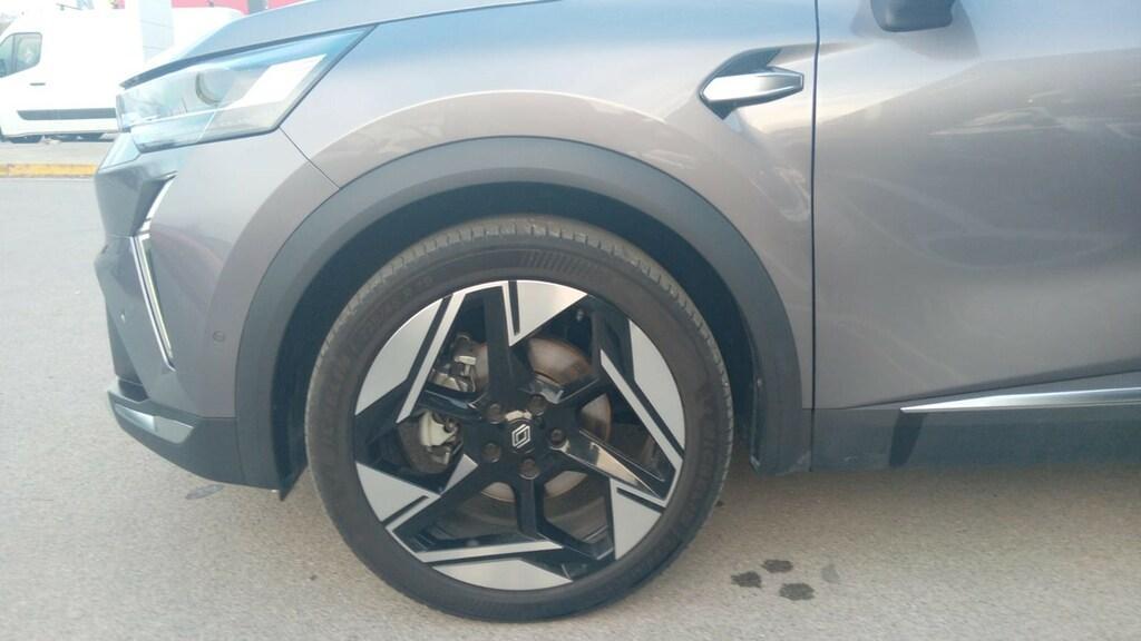 Renault Symbioz 1.6 E-Tech full hybrid Iconic Auto