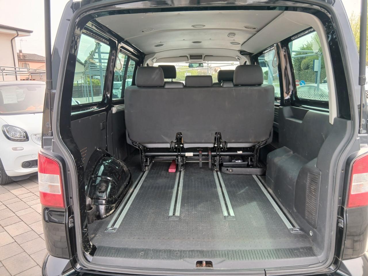 Volkswagen Multivan 2.5 TDI/130CV Startline + Gancio Traino