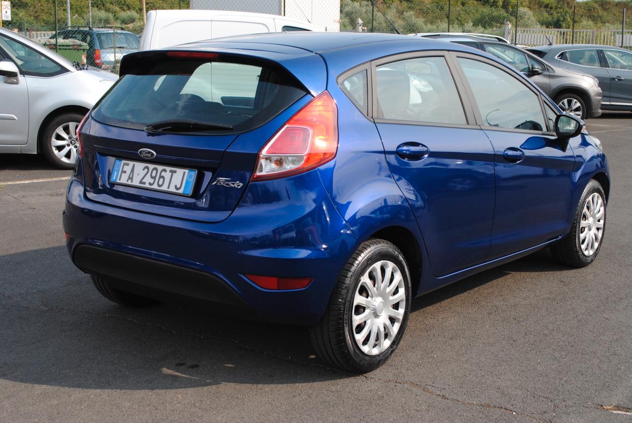 Ford Fiesta 1.4 5 porte Bz.- GPL Black & White Edition