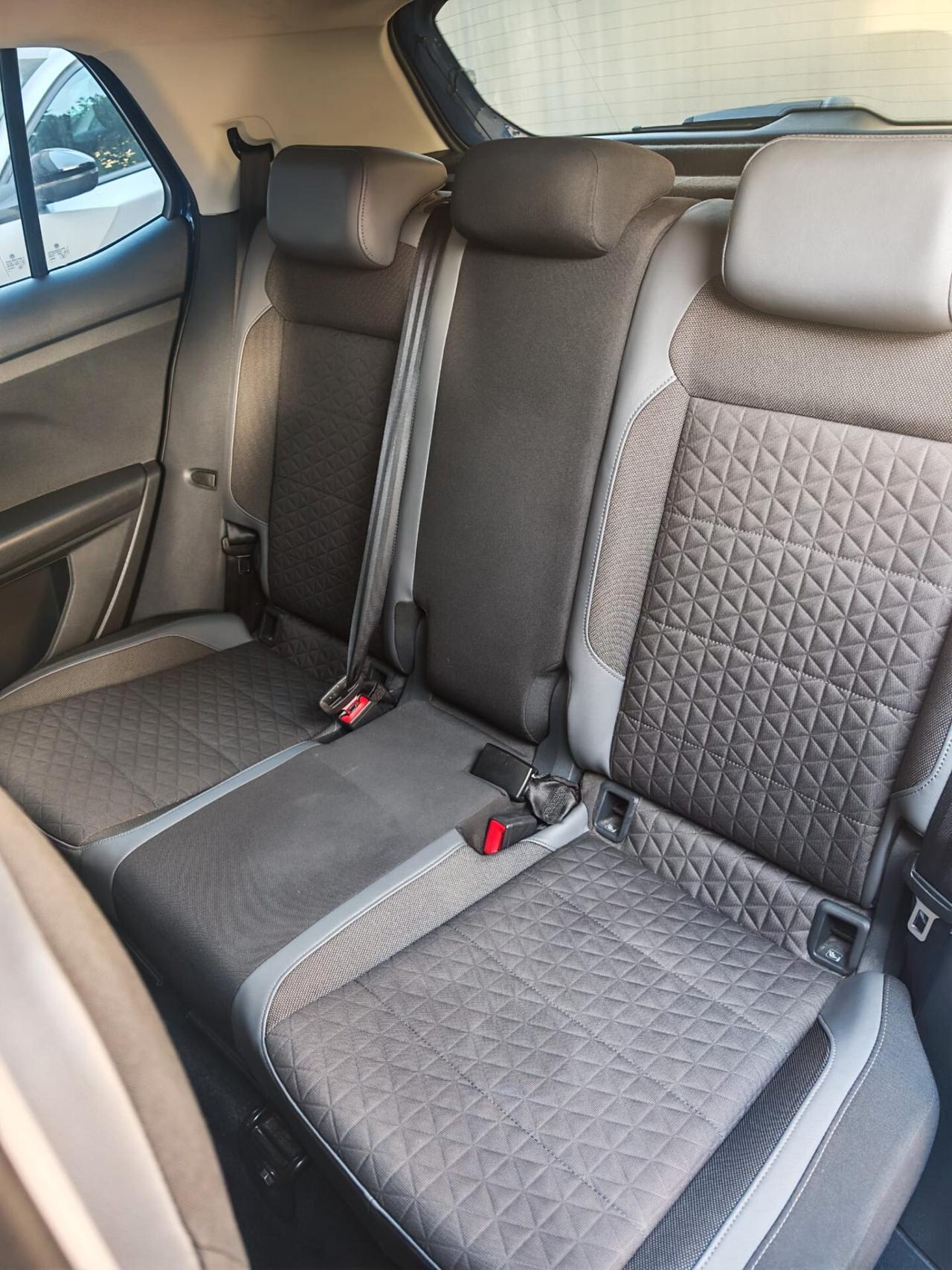 Volkswagen T-Cross 1.6 TDI SCR Advanced BMT