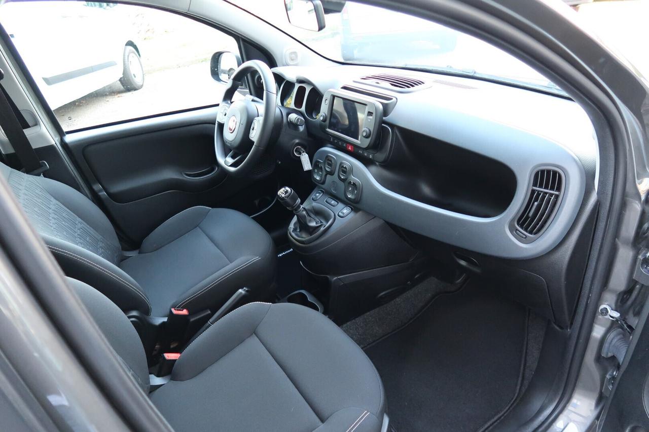 Fiat Panda 1.0 FireFlyHybrid Cross