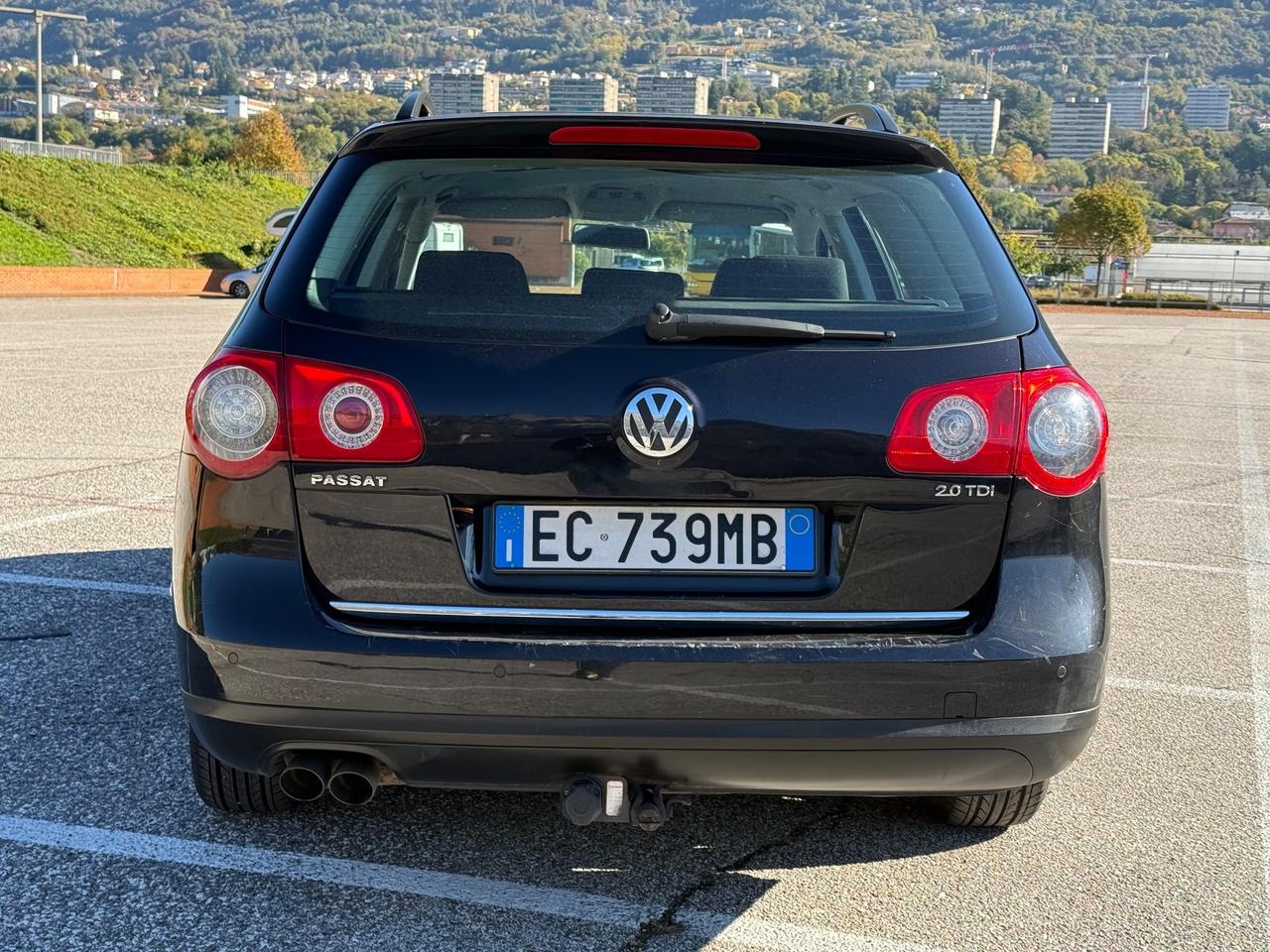 Volkswagen Passat 2.0 TDI DPF Highline EURO 5b