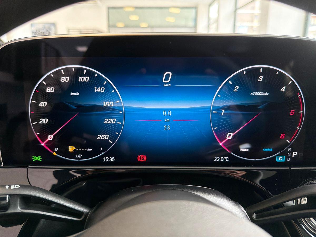 Mercedes-Benz E 220 d 4MATIC Station Wagon