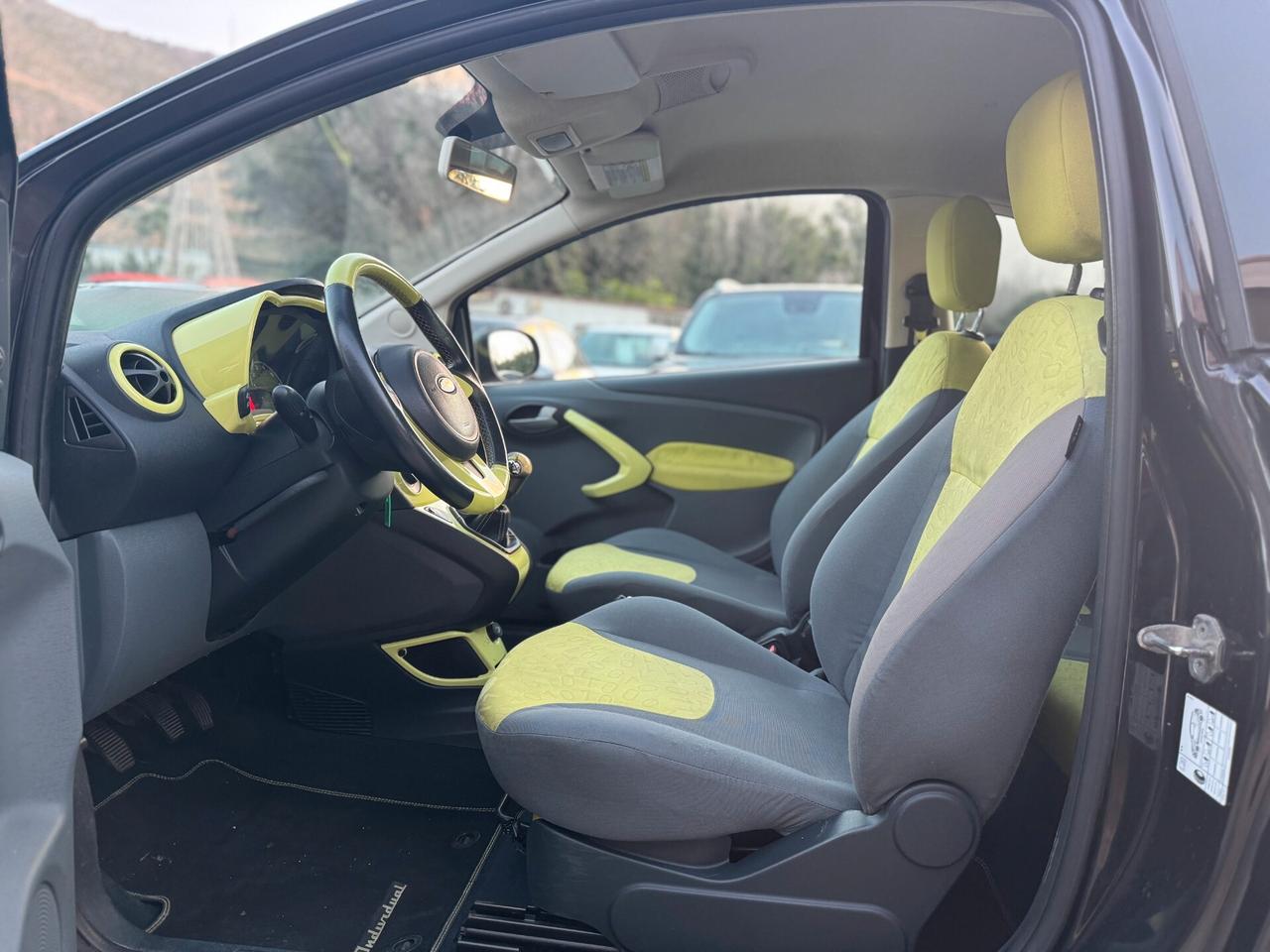 Ford Ka+ 1.3 TDCi 75CV