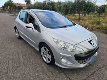 Peugeot 308 1.6 HDi 110CV 5p. Féline (6 Marce)