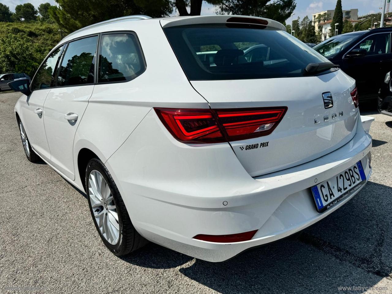 SEAT Leon 1.6 TDI 115 CV ST Style