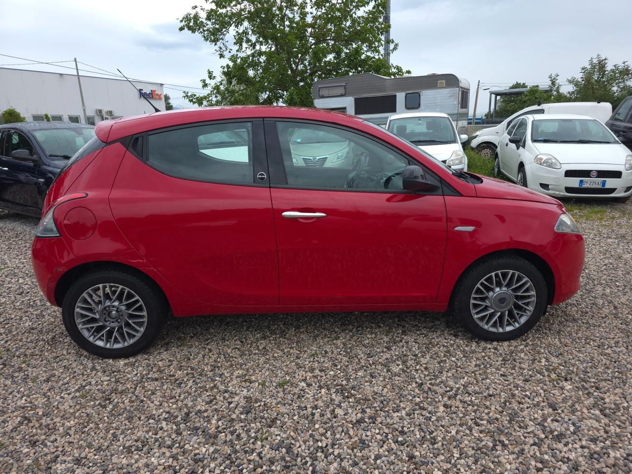 Lancia Ypsilon 1.2 69 CV 5 porte GPL Ecochic Gold