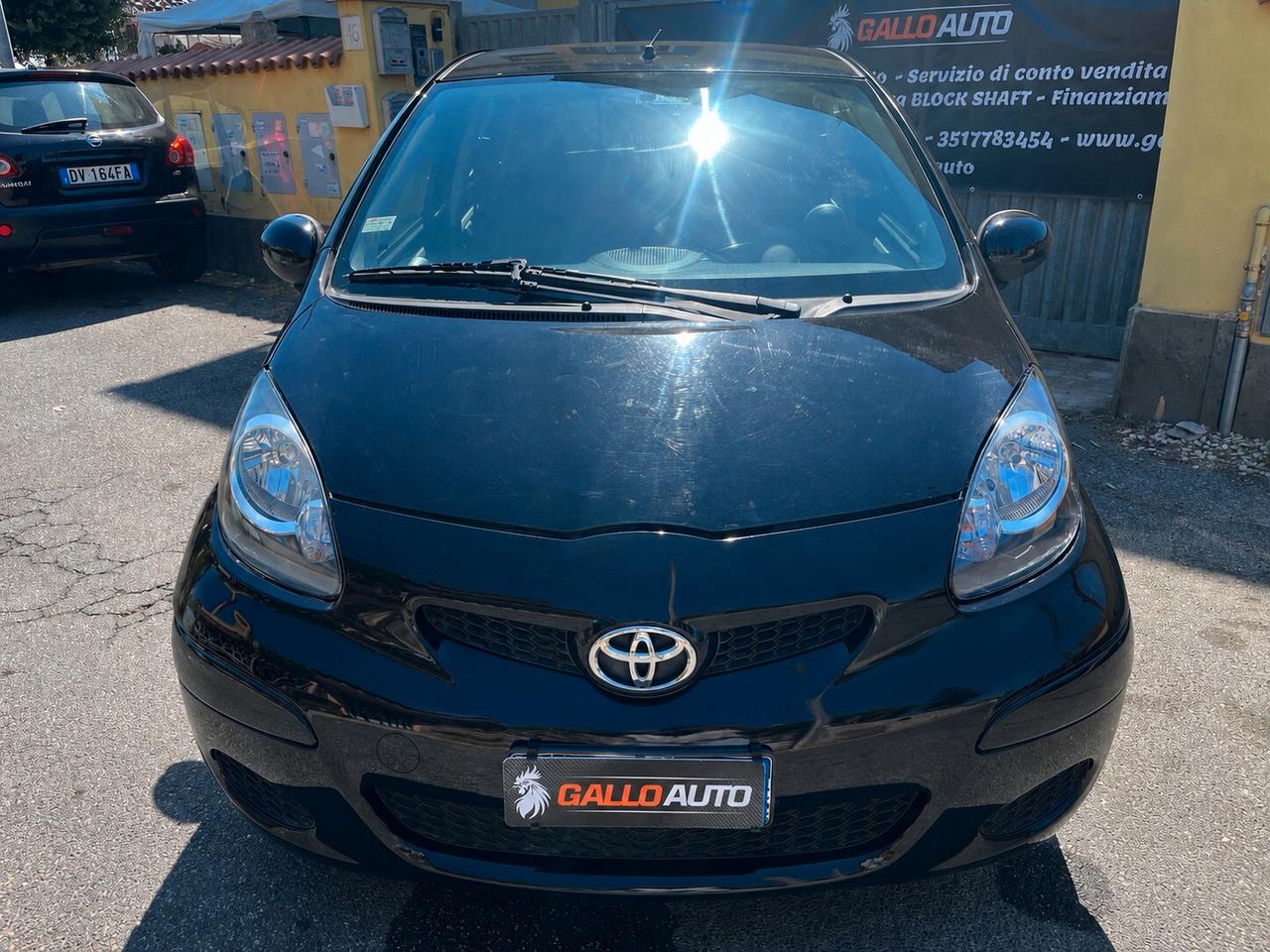 Toyota Aygo 1.0 12V VVT-i 5 porte Tobasco MMT