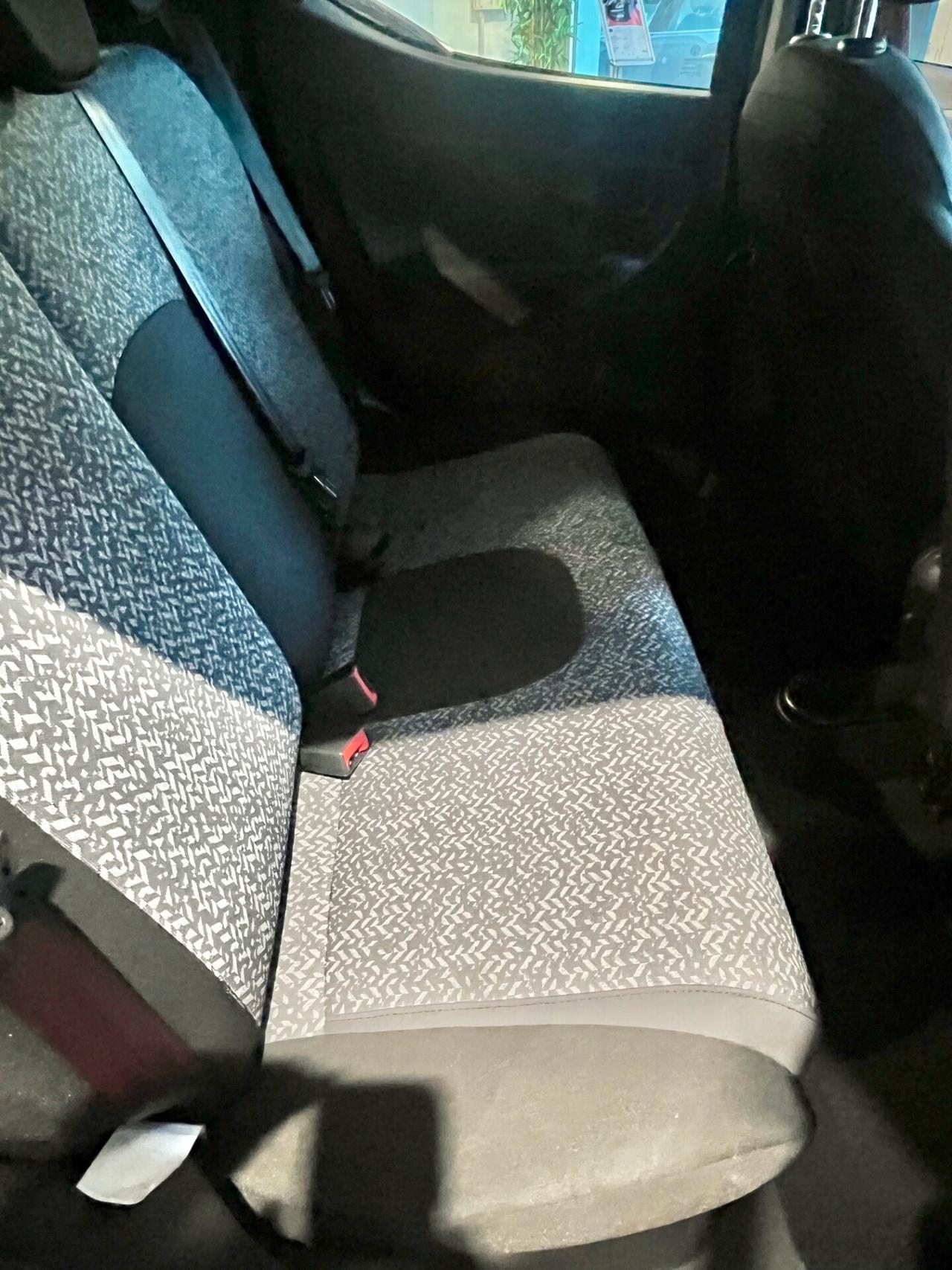 Lancia Ypsilon 1.2 69 CV 5 porte GPL Ecochic Elefantino Blu OK NEOPATENTATI