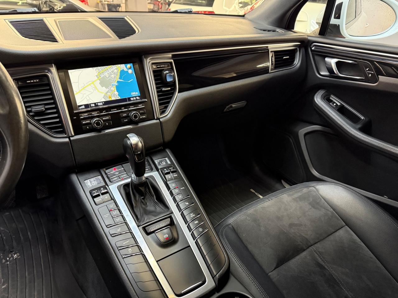 Porsche Macan 3.0 Diesel - FABIANOAUTO