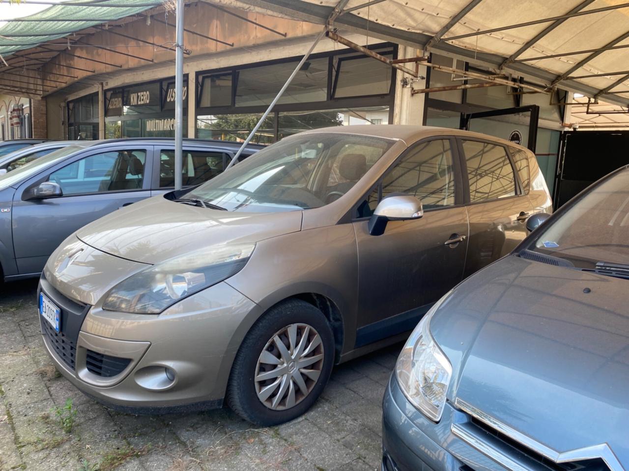 Renault Scenic Scénic X-Mod 1.5 dCi 110CV Luxe