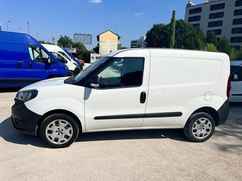 FIAT Doblò 1.4 T-Jet CH1 Lounge (IVA ESCL.)