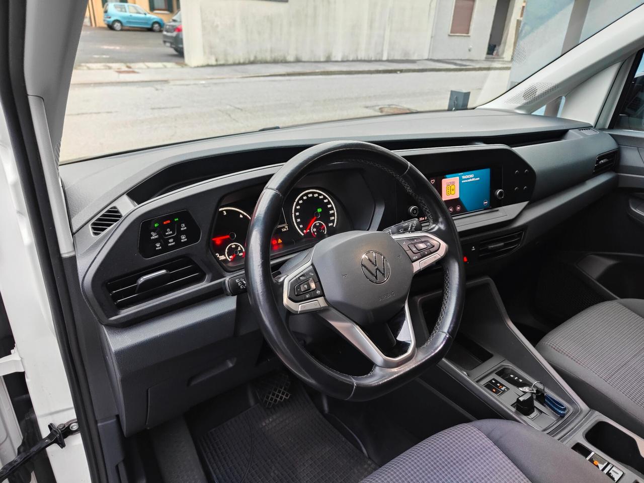 Volkswagen Caddy 2.0 TDI 122 CV DSG Life