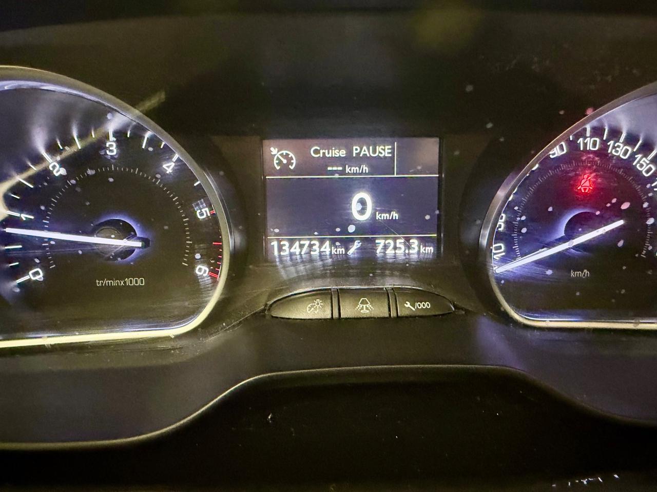 Peugeot 208 1.4 HDi 68 CV 3 porte Allure