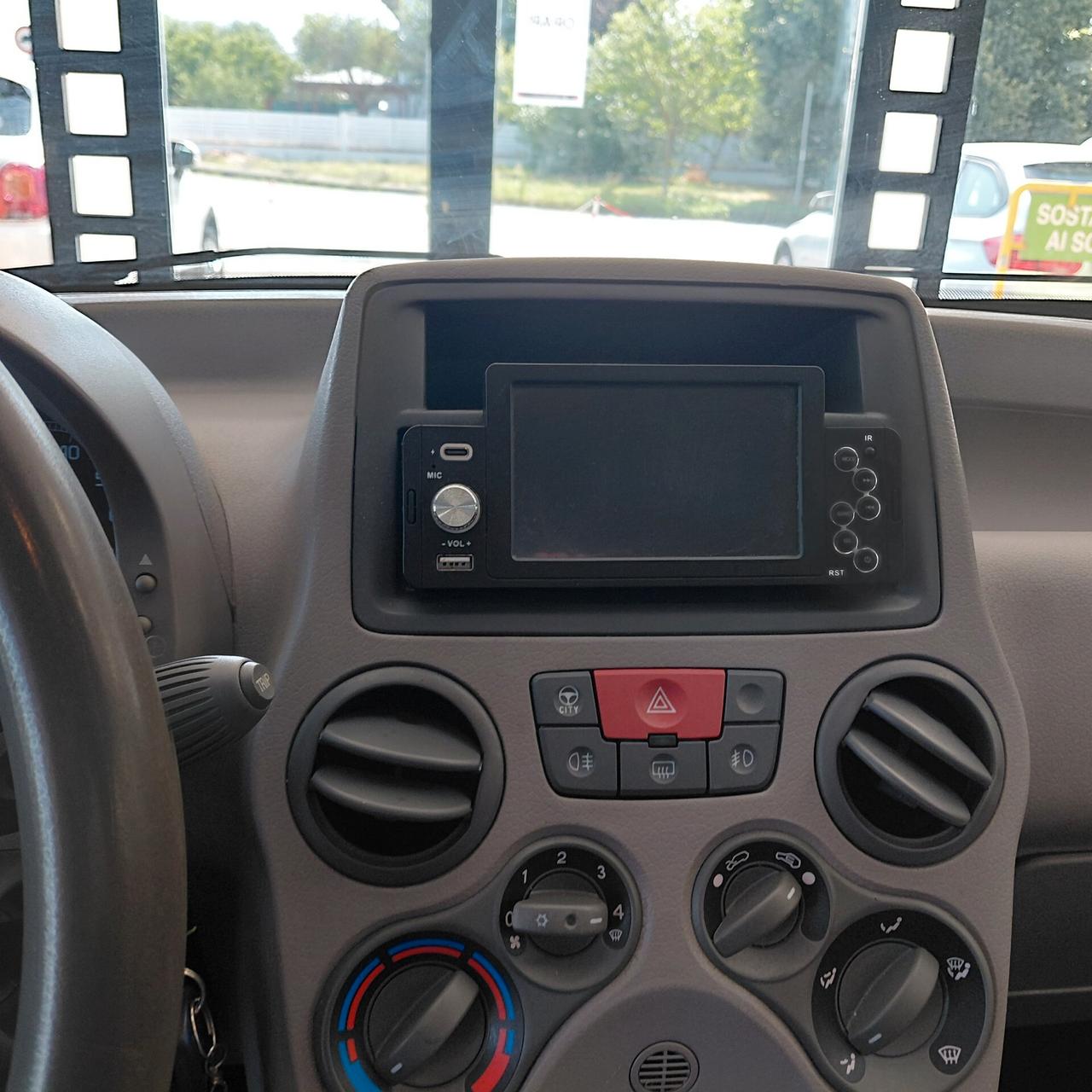 FIAT PANDA ANNO 2005 TRAZIONE 4X4 GANCIO TRAINO KM 182 MILA
