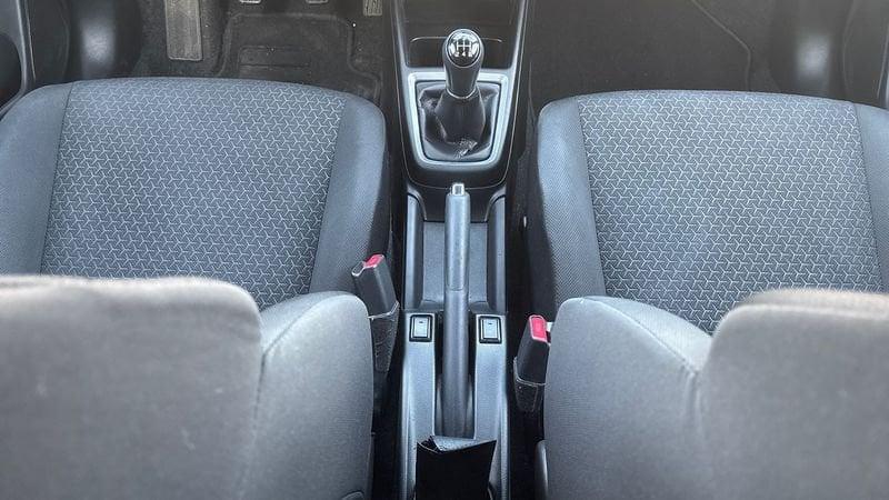 Suzuki Swift VI 2020 1.2 Dualjet Hybrid Top 2WD