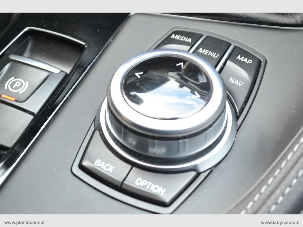 BMW X1 sDrive18d xLine AUT.