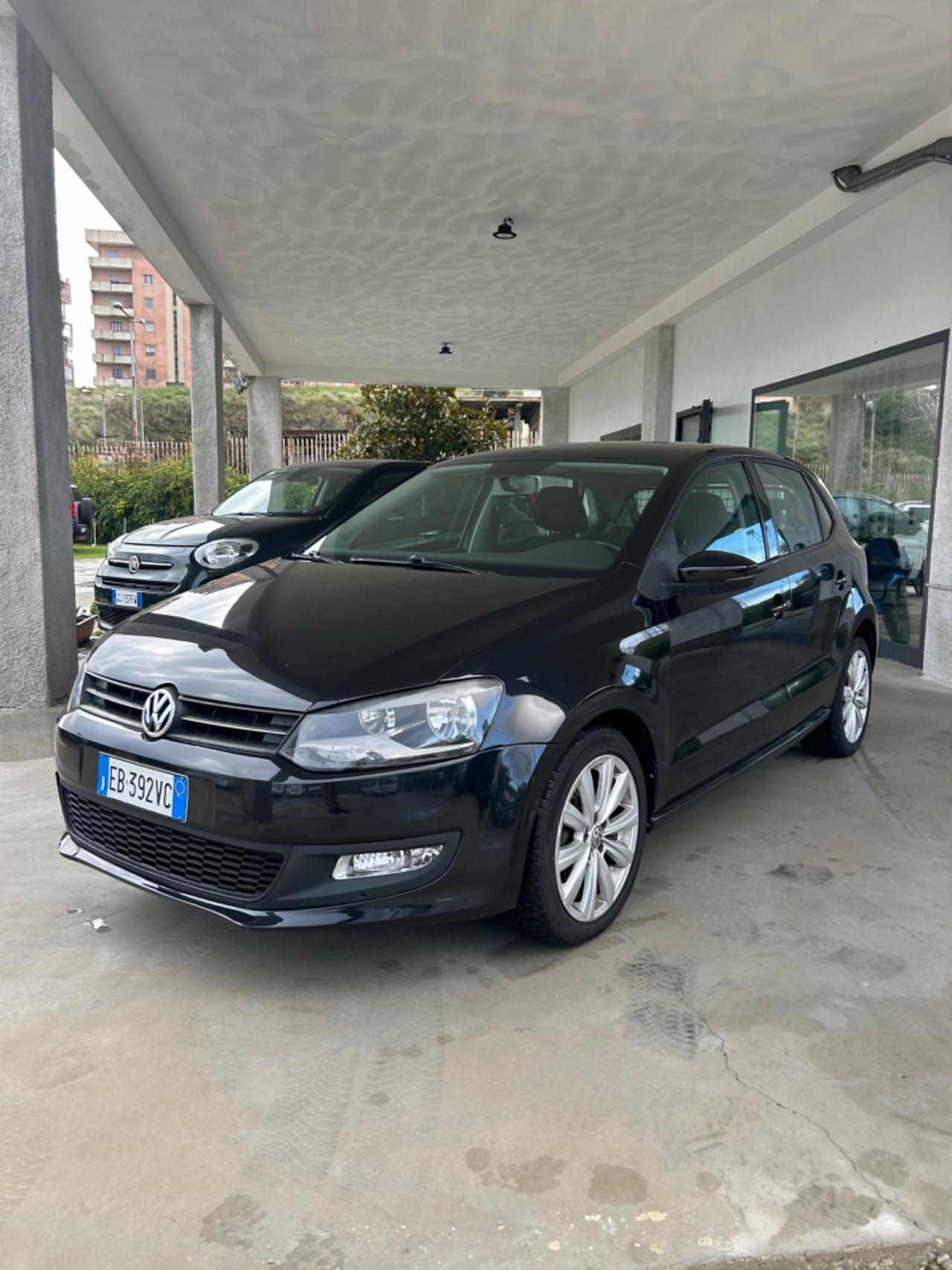 Volkswagen Polo 1.6 TDI CARPLAY