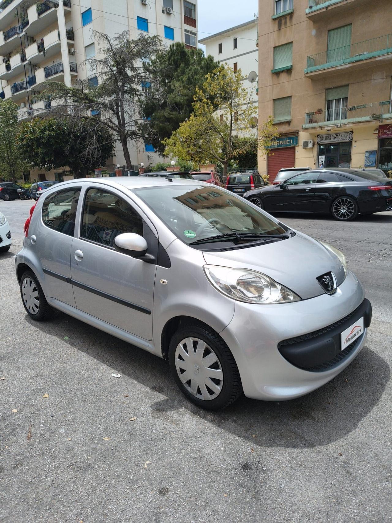Peugeot 107 1.0 68CV 5p. Desir